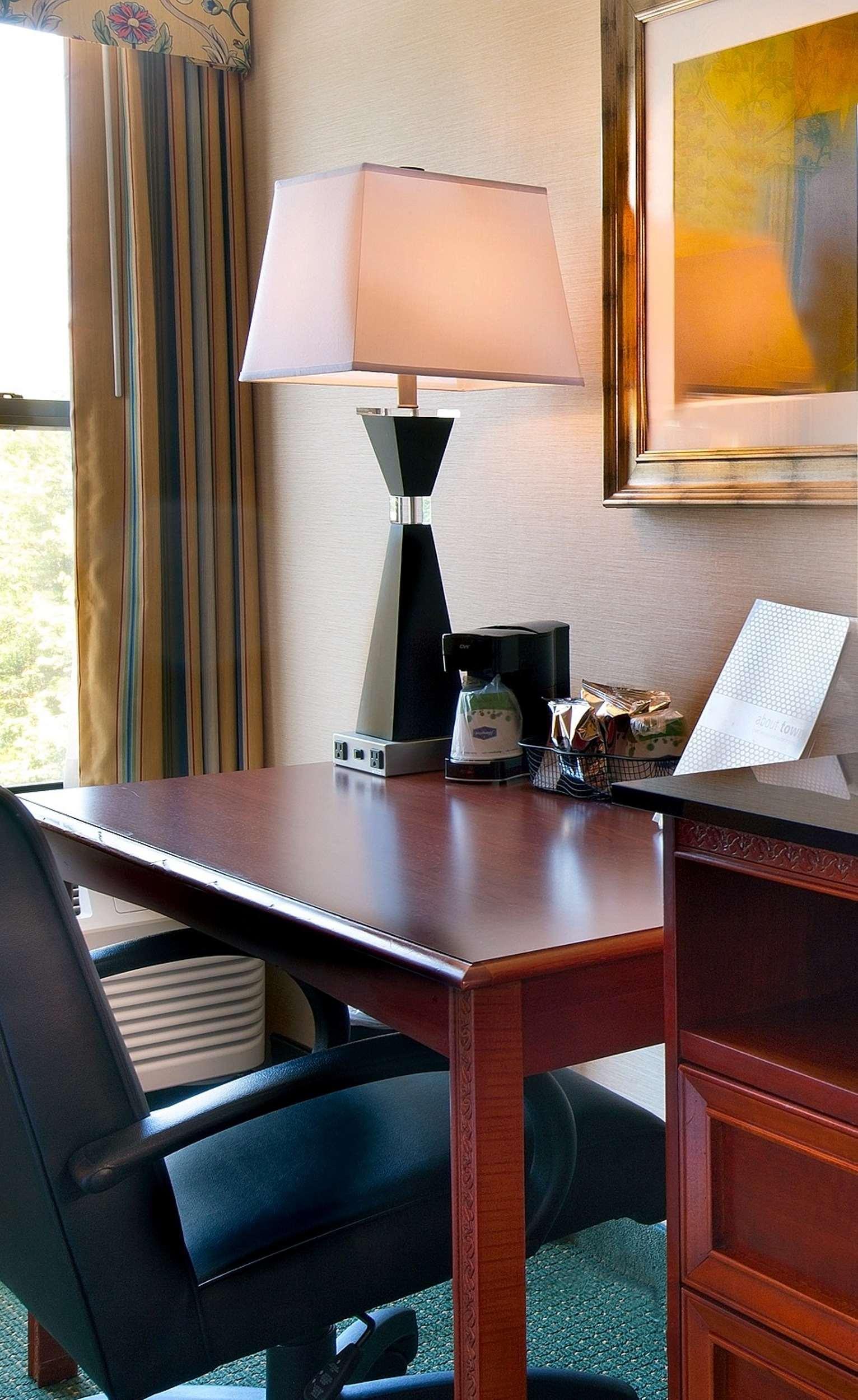 Hampton Inn Alexandria Exteriér fotografie