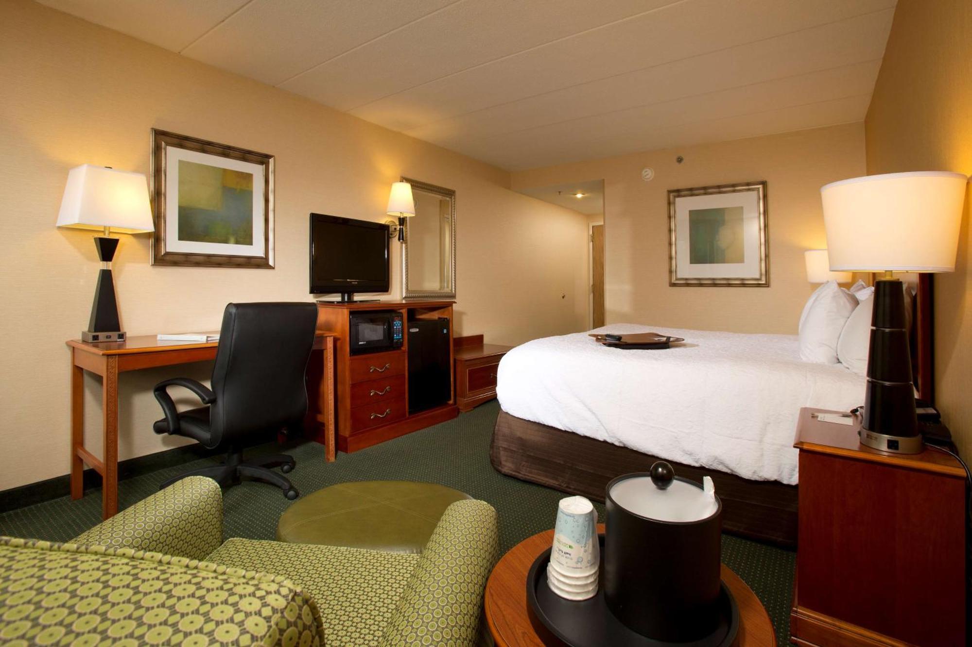 Hampton Inn Alexandria Exteriér fotografie